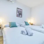 Apartamento Apto Lope De Sosa Junto Al Casco Histórico&parking Gratuito