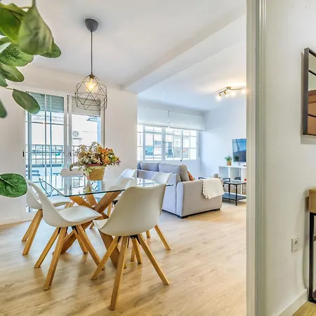 Apto Lope De Sosa Junto Al Casco Histórico&parking Gratuito Apartamento