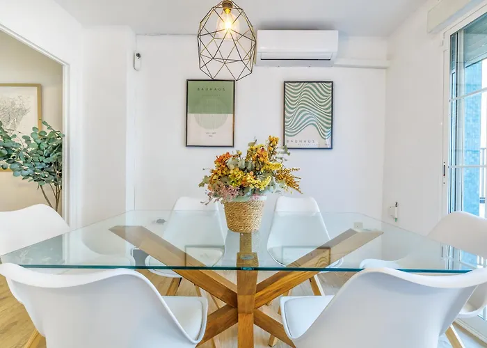 Apto Lope De Sosa Junto Al Casco Histórico&parking Gratuito Apartamento *