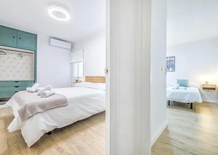 Apto Lope De Sosa Junto Al Casco Histórico&parking Gratuito *